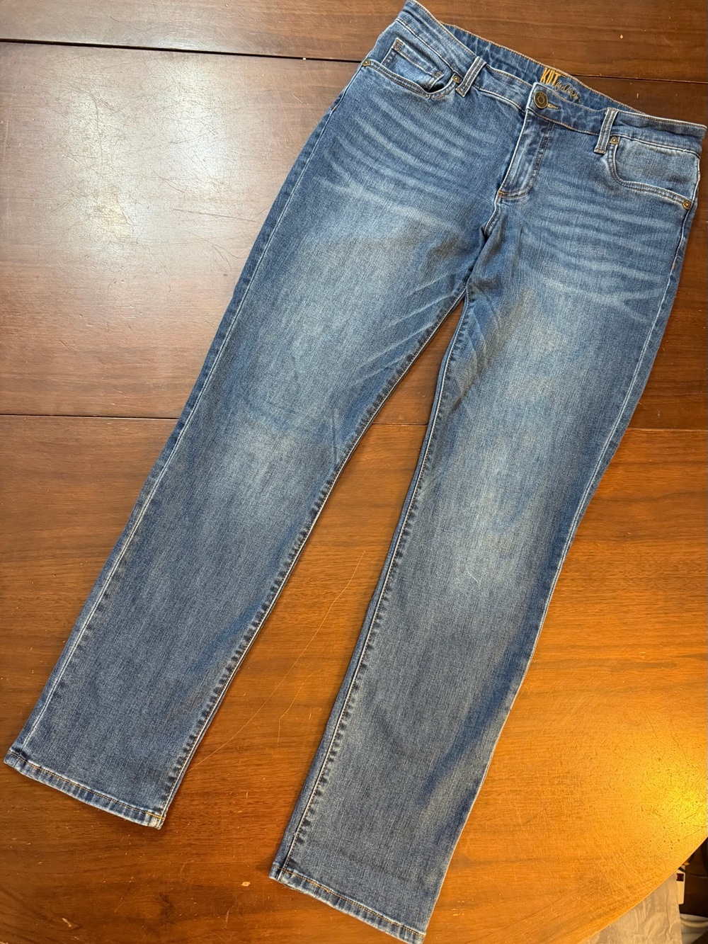 Kut From the Kloth Women’s Size 8 Straight Blue Jeans Midrise Great Condition